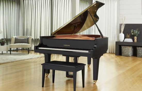 Yamaha CX Series Grand Pianos