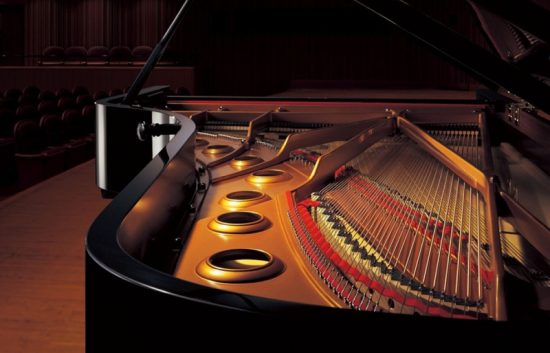 Yamaha CFX Grand Piano