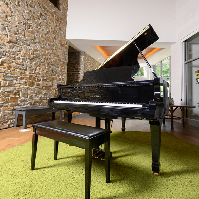 Cristofori G62L Grand Piano