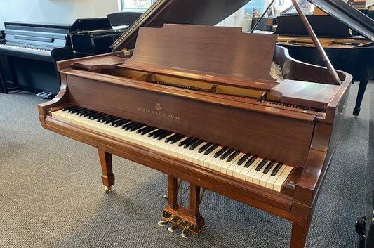 Steinway Model M Grand