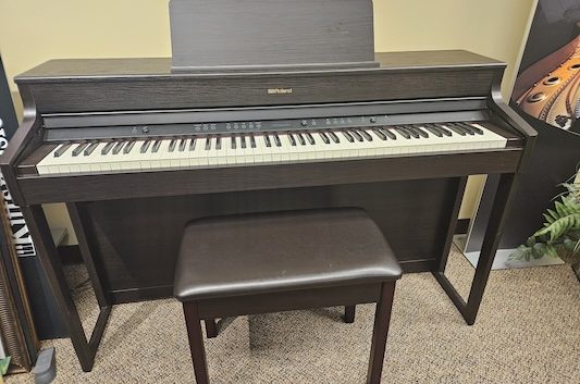 Roland HP704 Used Digital Piano