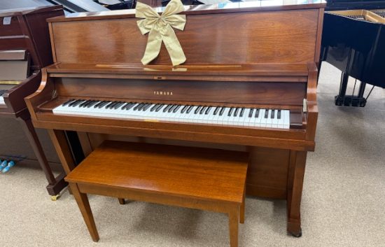 Yamaha P22 Upright Piano Used