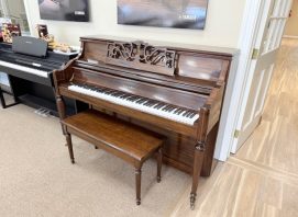 Charles Walter 1520 Upright Piano Used